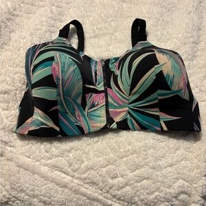 Torrid active zip front sports bra size 40 DDD